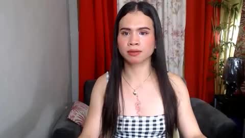 Snapshot of hotsinfulbabes_savana chatting on 05/01/26, 09:25 Savana olala online show from 05/01/26, 09:25