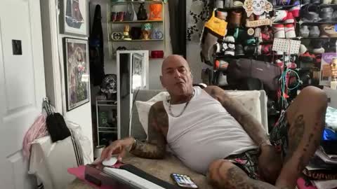 hotstuff775616 online show from 02/17/26, 03:14