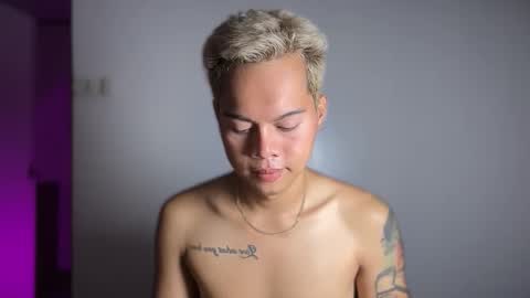 Snapshot of hotstuffph chatting on 03/28/26, 06:24 C A R L I T O online show from 03/28/26, 06:24