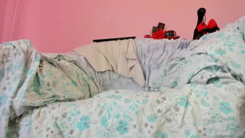 Monica online show from 02/20/25, 01:19