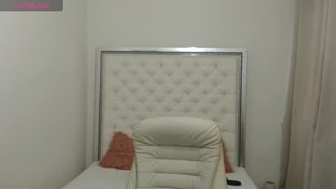 Eryka online show from 01/12/25, 11:28