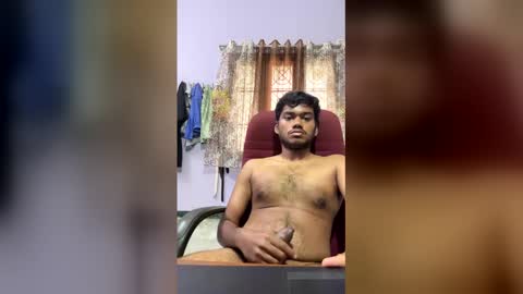 Snapshot of hottamilguy01 chatting on 02/16/26, 05:14 hottamilguy01 online show from 02/16/26, 05:14