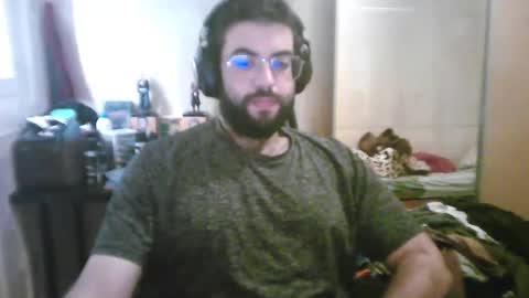 Snapshot of hottcummbb chatting on 11/03/25, 02:18 Nass online show from 11/03/25, 02:18