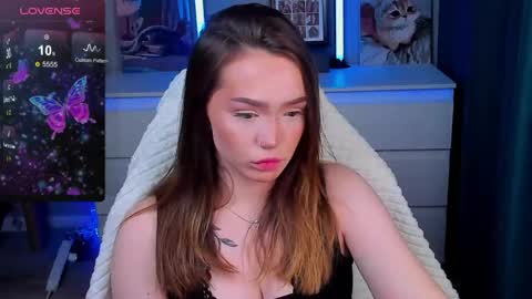 hello Im Eva online show from 04/26/26, 09:07