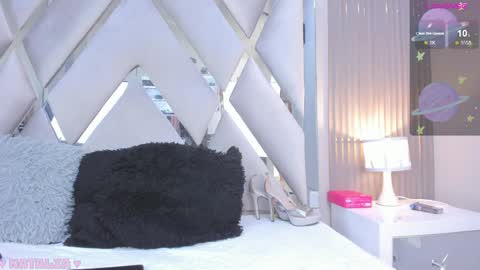Snapshot of hottest_mature chatting on 04/29/26, 08:26 Natalia online show from 04/29/26, 08:26