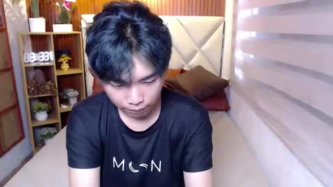 hottestloues online show from 05/08/26, 06:30