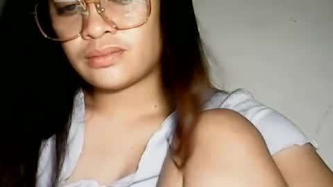 Snapshot of hottie_asianbabe chatting on 06/14/26, 10:34 Leen online show from 06/14/26, 10:34