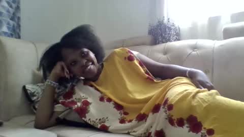 hottiecreamys cam online show from 09/12/25, 07:41