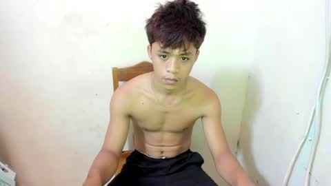Snapshot of hottie_migs chatting on 07/08/26, 10:20 hottie_migs online show from 07/08/26, 10:20