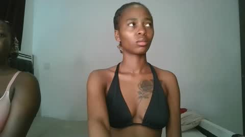 Snapshot of hottie_mistie chatting on 05/28/26, 10:12 hottie_mistie online show from 05/28/26, 10:12