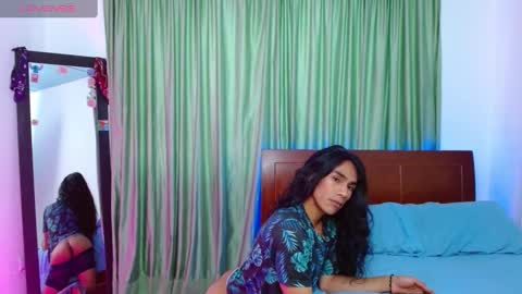 Snapshot of hottieboycrazy chatting on 01/28/25, 10:56 stiven online show from 01/28/25, 10:56