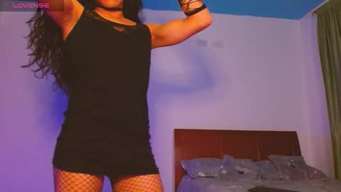 Snapshot of hottieboycrazy chatting on 10/26/25, 01:22 stiven online show from 10/26/25, 01:22