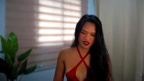 Maxine online show from 09/20/25, 12:33