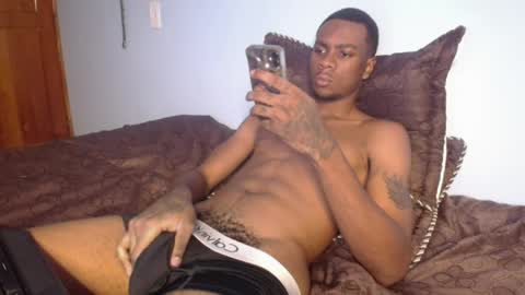 Snapshot of hottiekingny chatting on 05/26/26, 06:31 independent Model online show from 05/26/26, 06:31