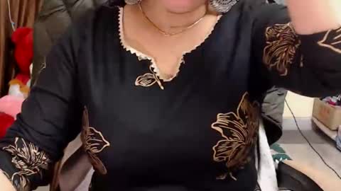 Alisha online show from 01/12/26, 07:24