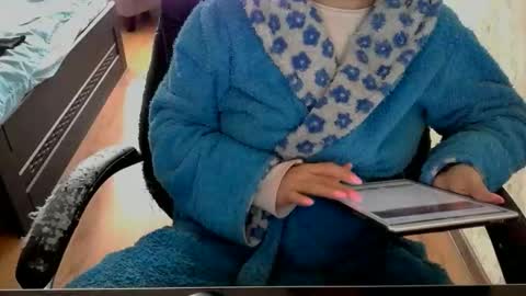 Mary online show from 05/02/26, 09:03