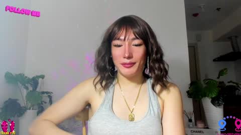 Snapshot of hottycrishinaxx chatting on 02/06/25, 09:32 crishinahotty online show from 02/06/25, 09:32