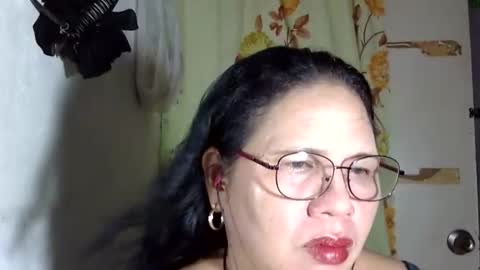 hottycrissy4u online show from 05/10/26, 03:06