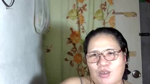 hottycrissy4u online show from 05/12/26, 07:16