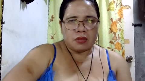 Snapshot of hottycrissy4u chatting on 07/01/26, 04:29 hottycrissy4u online show from 07/01/26, 04:29