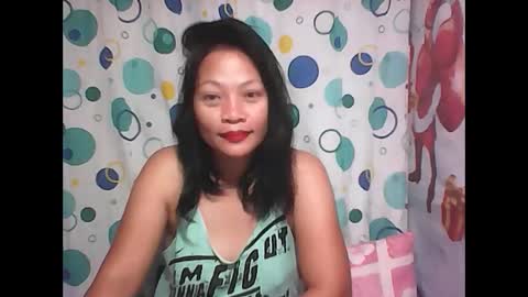 hottyelle1 online show from 03/17/26, 09:56