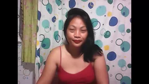 hottyelle1 online show from 04/07/26, 03:12