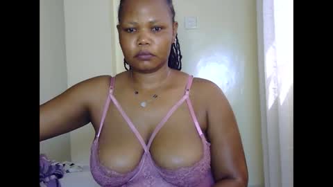 Snapshot of hotysquiter433224 chatting on 02/07/26, 11:25 hotysquiter433224 online show from 02/07/26, 11:25