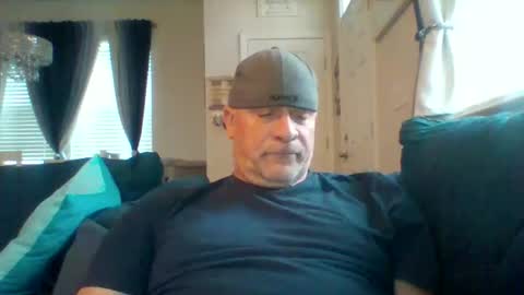 hotyummycock69 online show from 01/18/26, 03:27