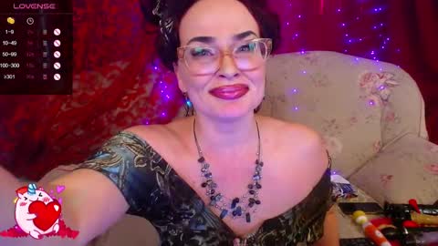 Snapshot of hotzlata chatting on 03/12/25, 09:02 Hotzlata online show from 03/12/25, 09:02