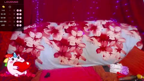 Snapshot of hotzlata chatting on 07/09/26, 09:35 Hotzlata online show from 07/09/26, 09:35