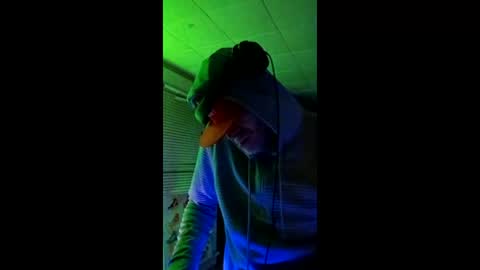 Snapshot of houseofstyle chatting on 05/10/26, 01:44 SeanPatrick online show from 05/10/26, 01:44