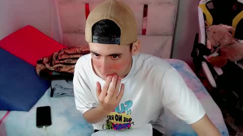 Snapshot of houston_bby_ chatting on 03/02/26, 09:10 HOUSTON online show from 03/02/26, 09:10