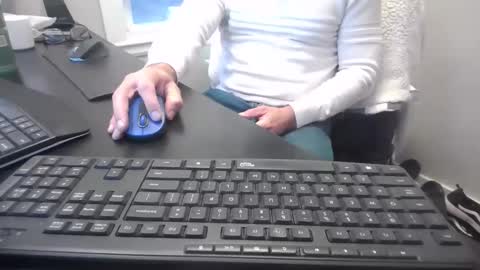 hoverday online show from 10/27/25, 12:31