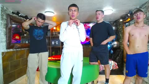 HOWENTS online show from 12/22/24, 12:39