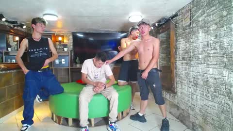 HOWENTS online show from 01/13/25, 01:45