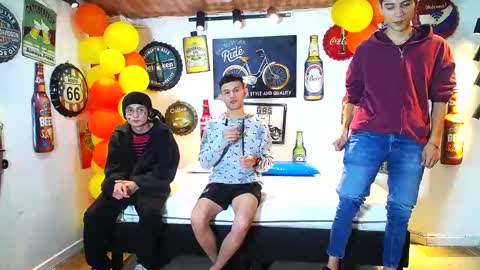 HOWENTS online show from 02/10/25, 02:41