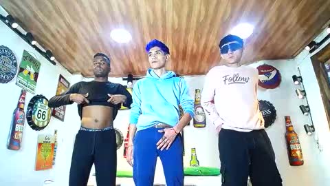 HOWENTS online show from 03/05/25, 03:08