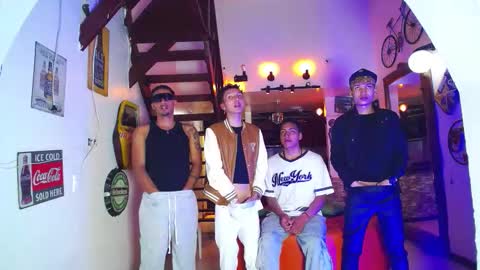 HOWENTS online show from 10/18/25, 03:42