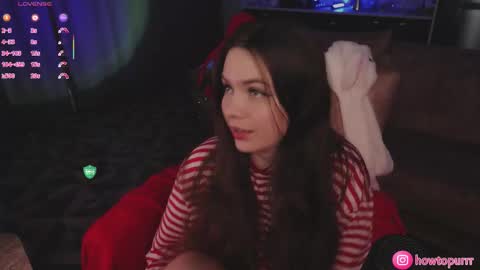 Mia online show from 03/18/26, 05:27