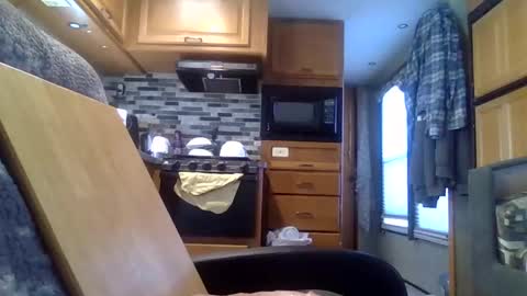 hoytme online show from 11/07/25, 03:23