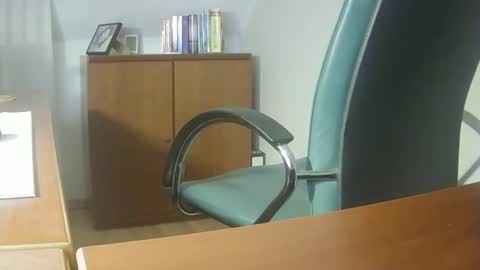 Peter online show from 12/30/24, 07:11