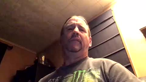 Snapshot of hpoker chatting on 10/04/25, 03:04 hpoker online show from 10/04/25, 03:04