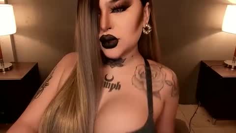 hubadera online show from 10/30/25, 02:57