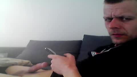 hubikush22 online show from 04/01/26, 03:42