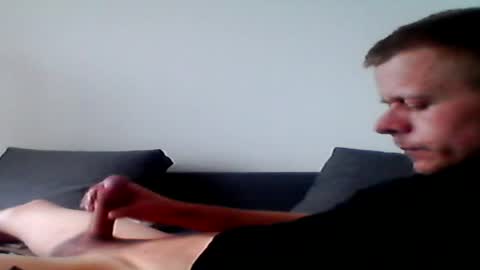 hubikush22 online show from 04/16/26, 06:58