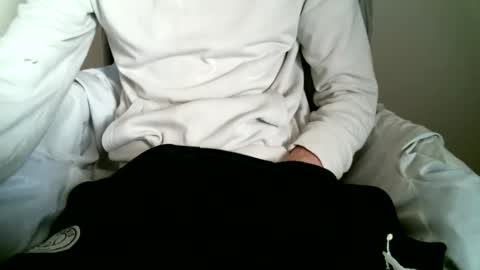 Keanu online show from 11/05/25, 11:21