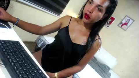 Precious online show from 03/11/25, 12:39
