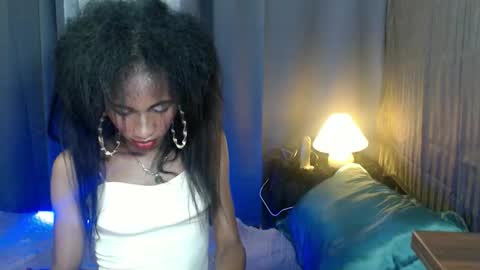 hugecock_caramel online show from 03/05/26, 05:09