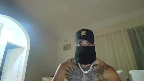 hugecockcommando online show from 10/15/25, 03:56