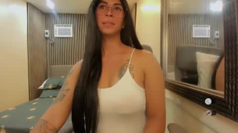 Queen karen grey online show from 01/05/25, 06:35